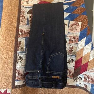 Cowgirl Tuff Just Tuff 27x37 dark wash